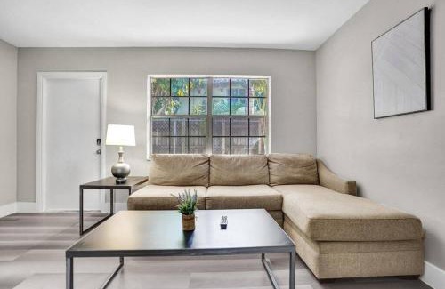 Harbordale Apartment | Poinciana Getaway 1BR Apartment Near FLL Airport
