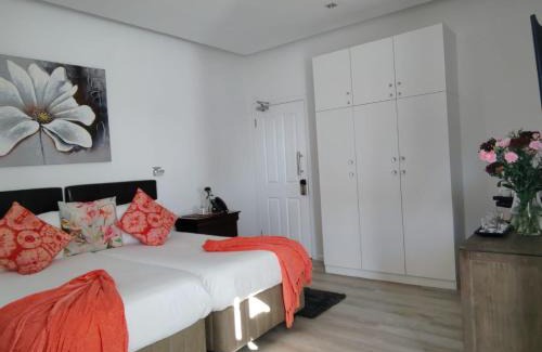 Green Point House | Point B Guest House -Sustainable Solar Energy