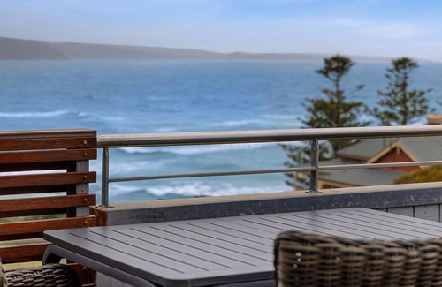 Lorne Apartment | Point Grey Apartment 2 - Ocean Views with Wifi