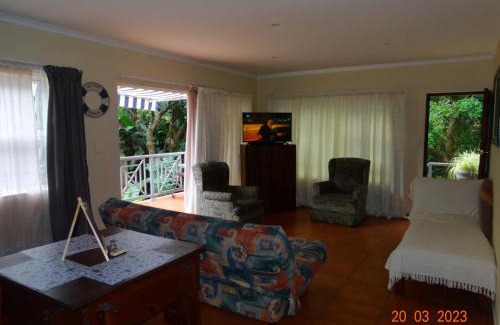 Port Edward Apartment | Point of view