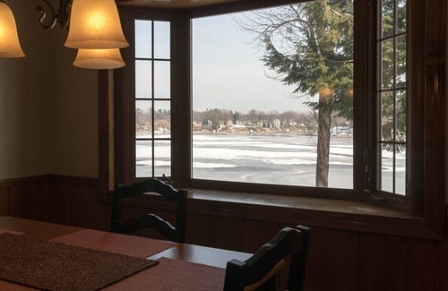 Spring Lake House | Point of Viewe