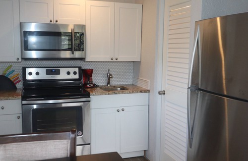 South Side Condo | Point Pleasant Resort- Spacious Suite in Great location & Large, Shared deck!