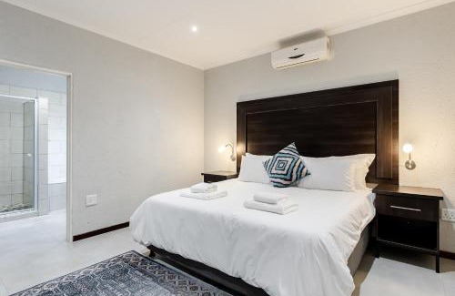 Nelspruit Cabin | Point R40 Lodge - Conference, Self Catering & Spa