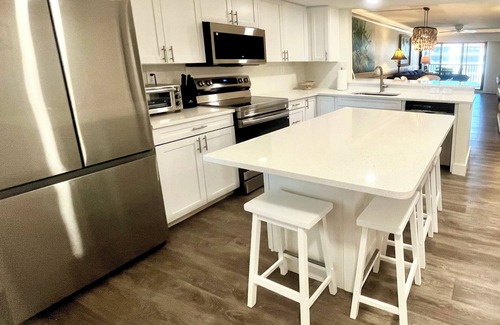 Sanibel Condo | Pointe Santo Gulf View Fully Remodeled Veteran and First Responder Discounts