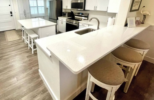 Sanibel Condo | Pointe Santo Gulf View Fully Remodeled Veteran and First Responder Discounts