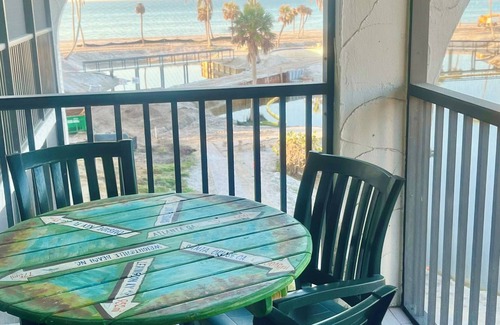 Sanibel Condo | Pointe Santo Gulf View Fully Remodeled Veteran and First Responder Discounts