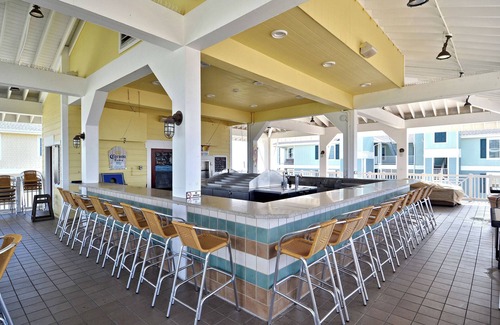 Red Fish Cove Condo | Pointe West 303 - Beachside Blue Sailfish
