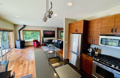 Otter Point House | Points West Oceanfront Resort 3 Bed Ocean Point House A