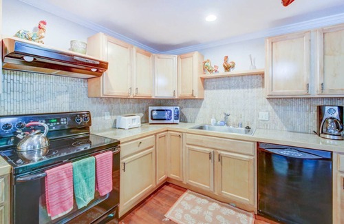 Poipu House | POIPU Beach Plantation Cottages , Total 4br with POOL on 1/2 acre,