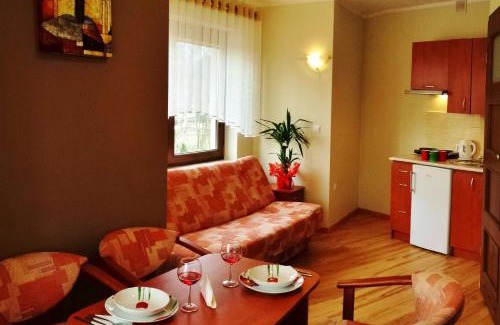 Lukecin House | Pokoje Gościnne Jantar