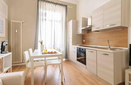Cenisia Apartment | -Politecnico - Porta Susa- Loft con Wi-Fi e A-C