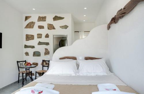 Amorgos Town Apartment | Politimis Studio N2