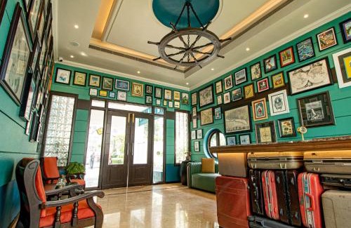 Kolkata Hotel | Polo Floatel Kolkata