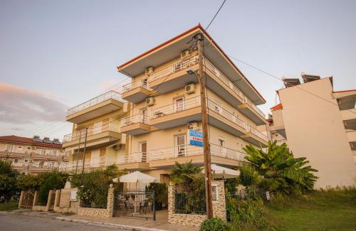 Olymbiaki Akti Apartment | Polymnia Studios