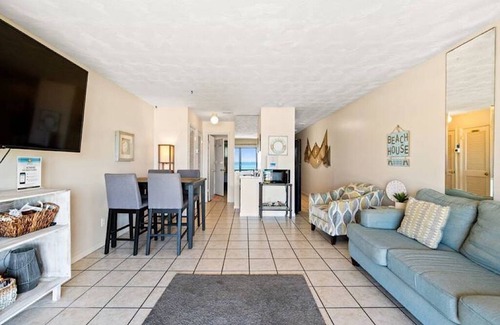 Panama City Beach Condo | Polynesian #104 Ground Level