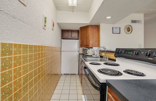 Ocean City Condo | Polynesian 502-Oceanfront 3rd St, WIFI, Elev, W/D, AC