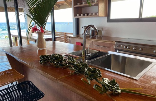 Teavaro House | Polynesian villa by the sea - MOOREA LODGE