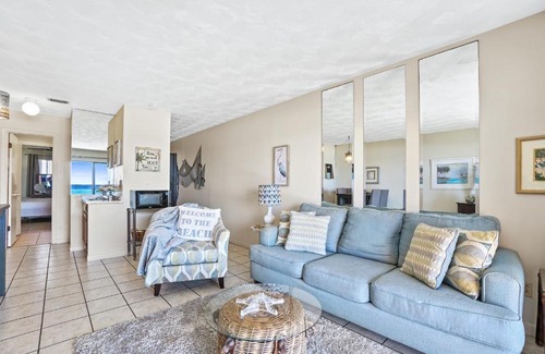 Panama City Beach Apartment | Polynesian Village Resort