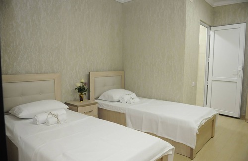 Kutaisi House | Pomegranate - Double/Twin Room 3