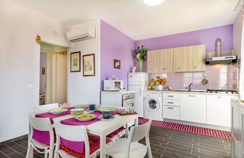 Laureana Cilento House | Pomegranate house with sea view