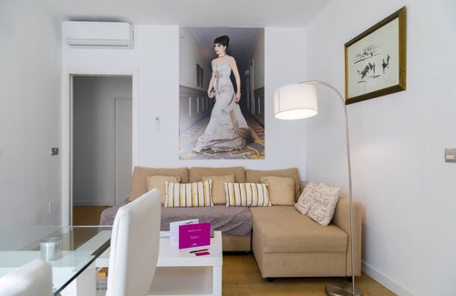 La Malagueta Apartment | Pompidou Superior 4B
