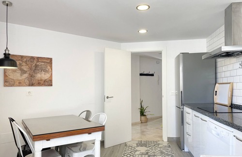La Malagueta Apartment | Pompidu B