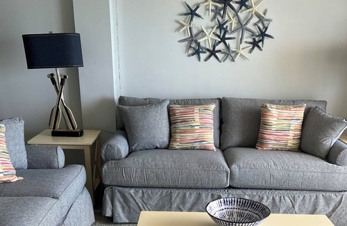 New Smyrna Beach Apartment | Ponce de Leon Towers 2/2 Ocean Front Unit 604