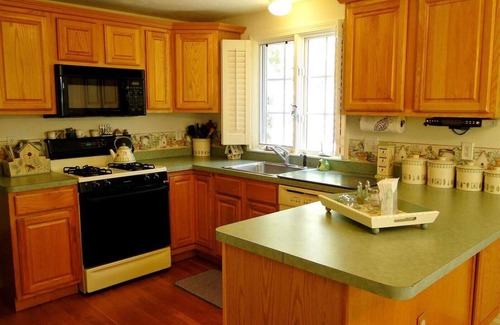 Dennis Cottage | Pond View~ Abuts conservation and walking trails. There is fishing at the pond