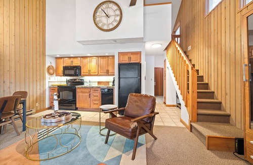 Century West Condo | Ponderosa Hill | Fam Friendly- Mt Bachelor Village