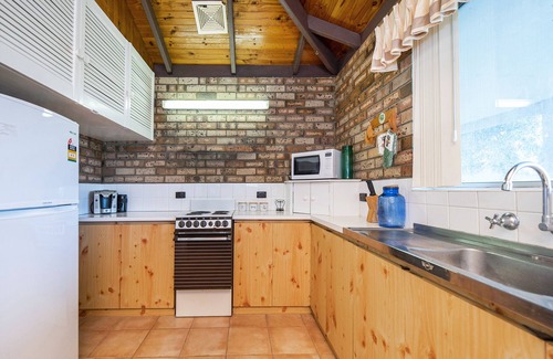 Lancelin House | Pondersoa - Dunes right on your doorstep