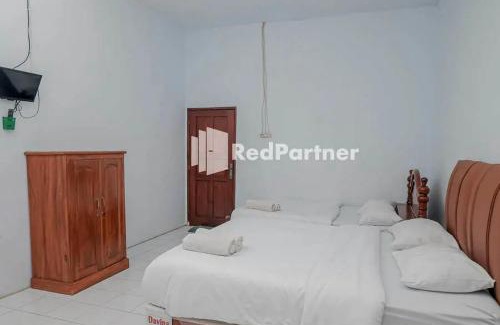 West Cirebon Hotel | Pondok Damai Guest House Syariah Mitra RedDoorz