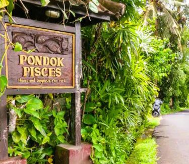 Suraberata Hotel | Pondok Pisces Bungalows Balian Beach