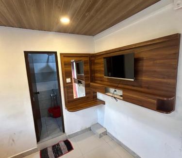 Nullatanni Hotel | ponnus silver star