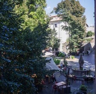 Viterbo Hotel | Ponte del duomo