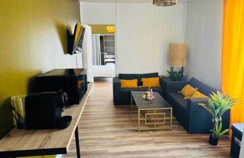 Pin - Vert Galant Apartment | Pontlieu 24h Le Mans