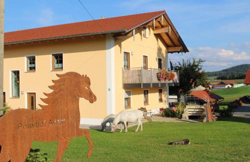Eschlkam Apartment | Ponyhof Adam Urlaub auf dem Bauernhof