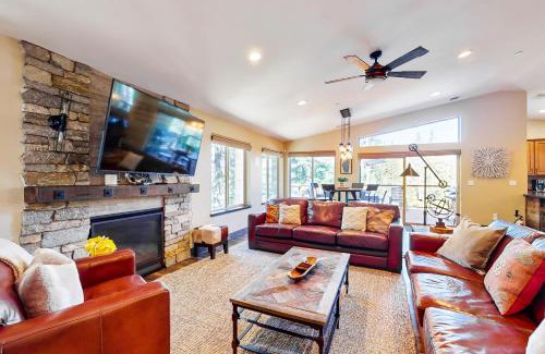 North Upper Truckee House | Pooewin Place