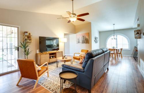 Garden Point House | Pool Access and Fenced Backyard Modern Peoria Home!