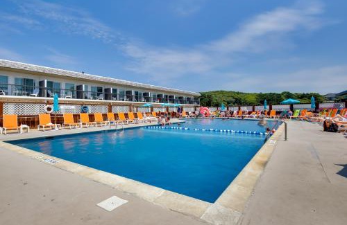 Provincetown Apartment | Pool and Beach Access Coastal Condo in Provincetown