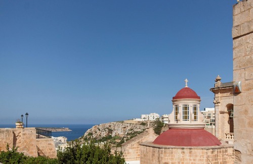 Santa Maria Estate Villa | Pool and Sea, charming Merill Apart 2