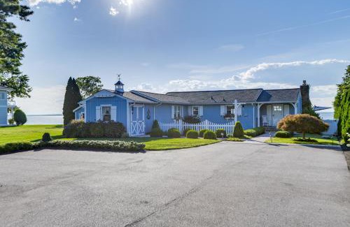 Stevensville House | Pool and Stunning Water Views Kent Island Home!