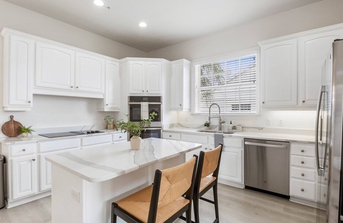 Trailer Estates House | Pool bball gym near beach & IMG