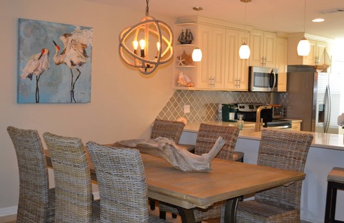 Dune Allen Beach Condo | Pool! Beautiful condo w/Deeded beach access! Palms North 7b "Dune Buddy"