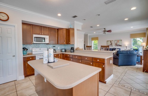 Holmes Beach House | Pool - Casa Del Mar by SeaBreeze Vacation