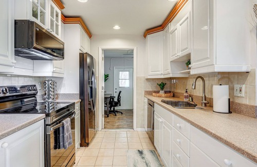 North River Shores House | Pool, Game Room & Fire Table: Stuart Oasis