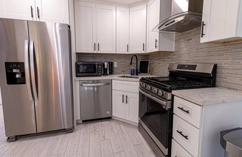North Valley Apartment | Pool, Game Room, Pet Friendly, Patio