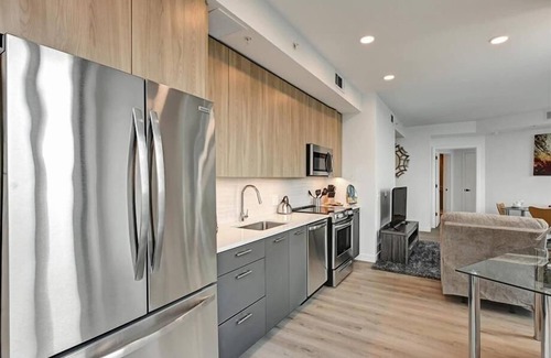 Reston Apartment | Pool, Gym, Yoga Deck | 2BR nr Reston TC & Metro