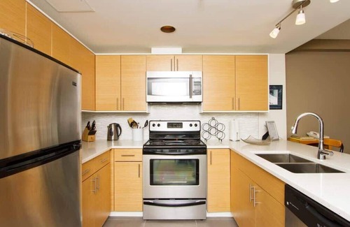 Upper Village Condo | Pool, Hot Tub, Parking, Shared Bike Storage & Gym