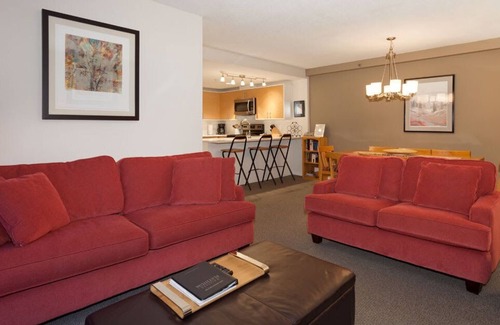 Upper Village Condo | Pool, Hot Tub, Parking, Shared Bike Storage & Gym