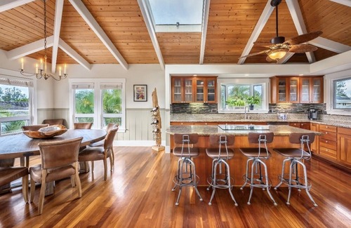 Princeville House | Pool/HotTub/Bikes 4000 SqFt with AC in all bedrooms!